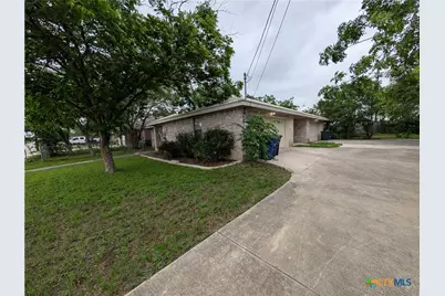 1134 Misty Acres Drive, New Braunfels, TX 78130 - Photo 3