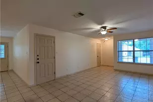 1134 Misty Acres Dr, New Braunfels, TX 78130 - Photo 7