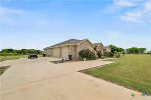 118 Co Rd 274, Gatesville, TX 76528 - Photo 5