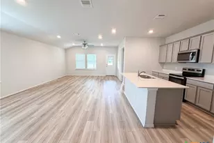 10008 Altara Cv, Killeen, TX 76542 - Photo 9