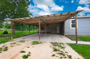 149 High Ridge Meadows Dr, Gonzales, TX 78629 - Photo 33