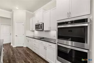 5601 Hamlet Dr, Belton, TX 76513 - Photo 15
