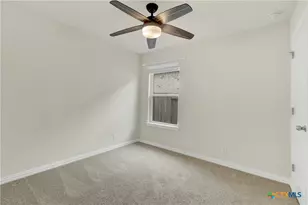 2053 Egret Ave, New Braunfels, TX 78132 - Photo 19