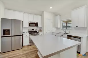 2053 Egret Ave, New Braunfels, TX 78132 - Photo 11