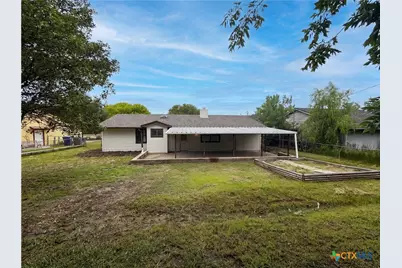 912 Hackberry Street, Copperas Cove, TX 76522 - Photo 5
