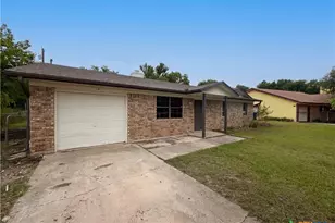 912 Hackberry St, Copperas Cove, TX 76522 - Photo 13