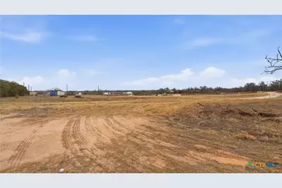 3921 Cr 334, Stockdale, TX 78160 - Photo 29