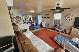 205 Polk St, Port O'Connor, TX 77982 - Photo 13