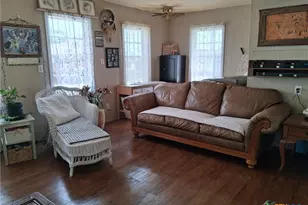 205 Polk St, Port O'Connor, TX 77982 - Photo 33