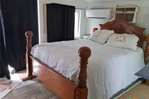 205 Polk St, Port O'Connor, TX 77982 - Photo 21