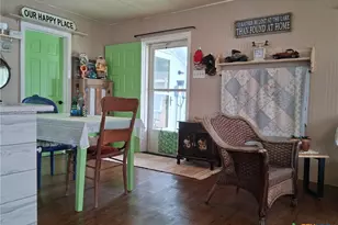 205 Polk St, Port O'Connor, TX 77982 - Photo 11