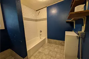 104 N Walnut St, Lampasas, TX 76550 - Photo 11