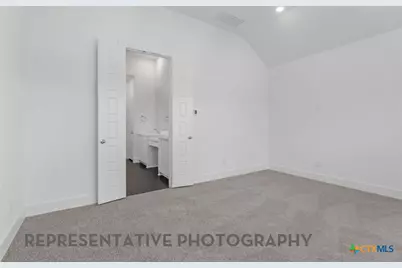 2525 High Ground, San Antonio, TX 78245 - Photo 11