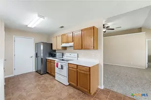2805 Woodlands Dr, Killeen, TX 76549 - Photo 9