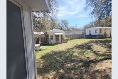 111 Valley View, Canyon Lake, TX 78133 - Photo 17