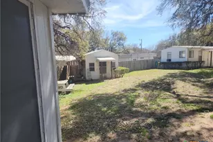 111 Valley View, Canyon Lake, TX 78133 - Photo 17