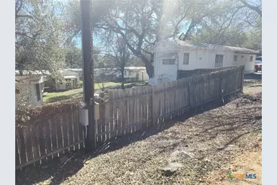 111 Valley View, Canyon Lake, TX 78133 - Photo 5