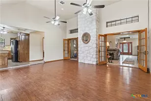 233 Twin Oaks Dr, La Vernia, TX 78121 - Photo 21