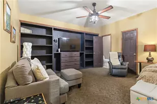 233 Twin Oaks Dr, La Vernia, TX 78121 - Photo 17