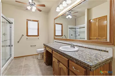 233 Twin Oaks Drive, La Vernia, TX 78121 - Photo 25