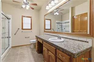 233 Twin Oaks Dr, La Vernia, TX 78121 - Photo 25