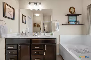 1207 Lilac Ledge Dr, Temple, TX 76502 - Photo 13