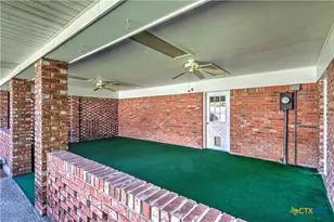 1810 N Beal St, Belton, TX 76513 - Photo 25