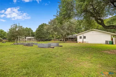 602 Bingham Road, Victoria, TX 77904 - Photo 11
