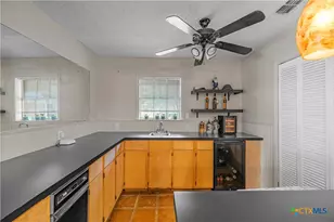 602 Bingham Rd, Victoria, TX 77904 - Photo 29