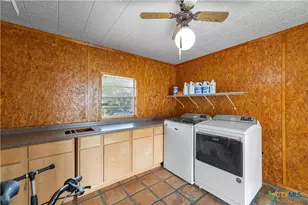 602 Bingham Rd, Victoria, TX 77904 - Photo 19