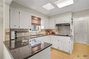 602 Bingham Rd, Victoria, TX 77904 - Photo 25