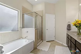 821 Wall St, New Braunfels, TX 78130 - Photo 21