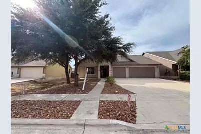 821 Wall Street, New Braunfels, TX 78130 - Photo 5