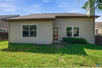 821 Wall Street, New Braunfels, TX 78130 - Photo 27