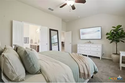 821 Wall Street, New Braunfels, TX 78130 - Photo 15