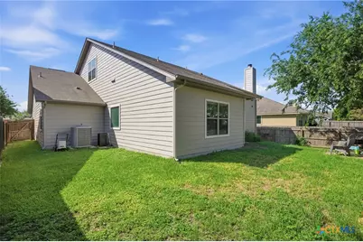 821 Wall Street, New Braunfels, TX 78130 - Photo 27