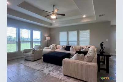 224 Alysheba Dr, Victoria, TX 77901 - Photo 5