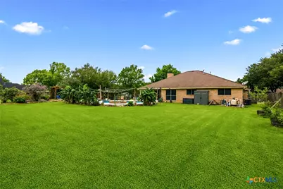 601 Masters Drive, Victoria, TX 77904 - Photo 31