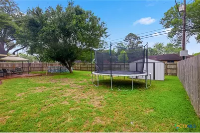1307 Plantation Road, Victoria, TX 77904 - Photo 21