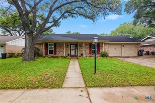 1307 Plantation Rd, Victoria, TX 77904 - Photo 1