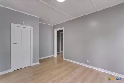 716 E Avenue A, Temple, TX 76501 - Photo 11