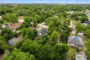 716 E Avenue A, Temple, TX 76501 - Photo 25