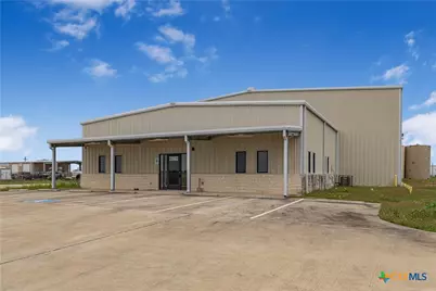22603 Zac Lentz Parkway, Victoria, TX 77905 - Photo 9