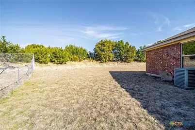 609 Bermuda #A, Copperas Cove, TX 76522 - Photo 17
