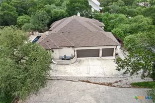 219 Winding View, New Braunfels, TX 78132 - Photo 5
