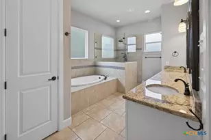 219 Winding View, New Braunfels, TX 78132 - Photo 19