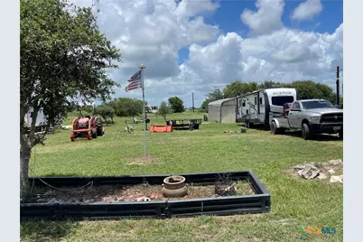 130 Thresher Fish Lane, Palacios, TX 77465 - Photo 3