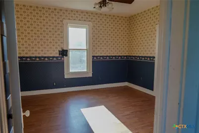 1077 Adobe Creek Road, Fredericksburg, TX 78624 - Photo 17