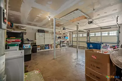 519 Travis Street, Port Lavaca, TX 77979 - Photo 23
