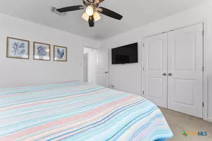 944 Cypress Ml, New Braunfels, TX 78130 - Photo 31